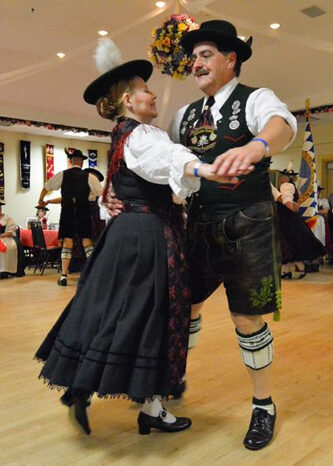 Edelweiss_Passaic_Bavarian_Folk_Dancers_(6)
